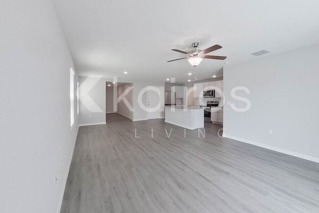 8641 SW 43rd Ter