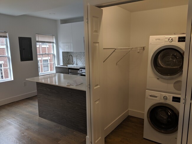 Photo - 73 Joy St Unidad 3