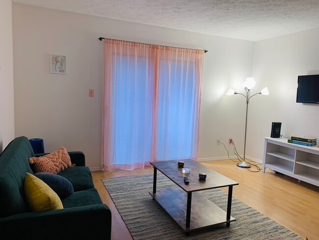 Photo - 2473 Brittany Ln Unit 2473