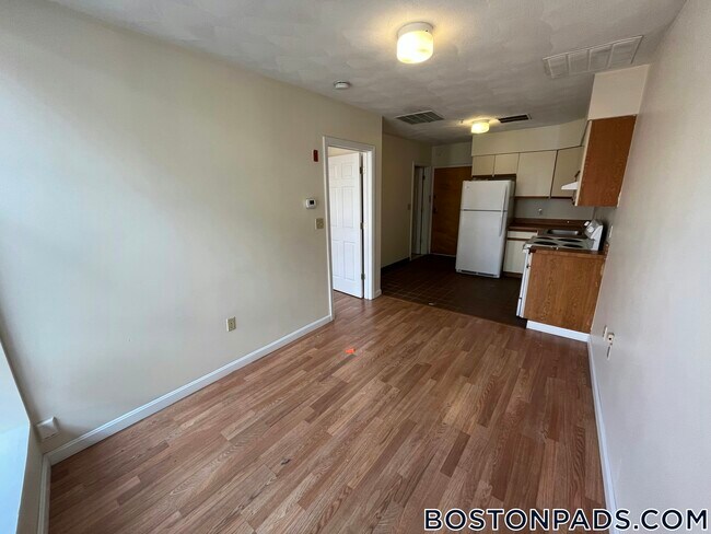 Photo - 81 Essex St Unit 57