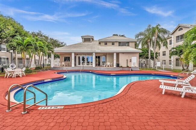 Photo - 2820 N Oakland Forest Dr Unidad 307