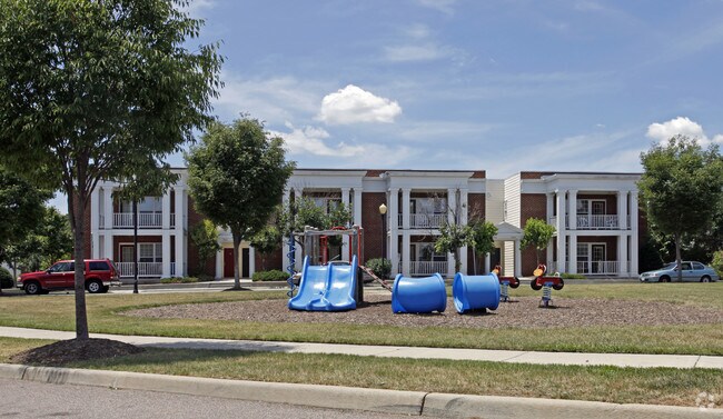 Winchester Greens Apartments