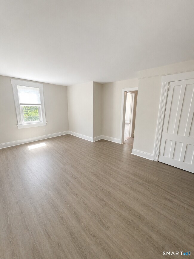 Photo - 243 Glenville Rd Unit 2nd Floor