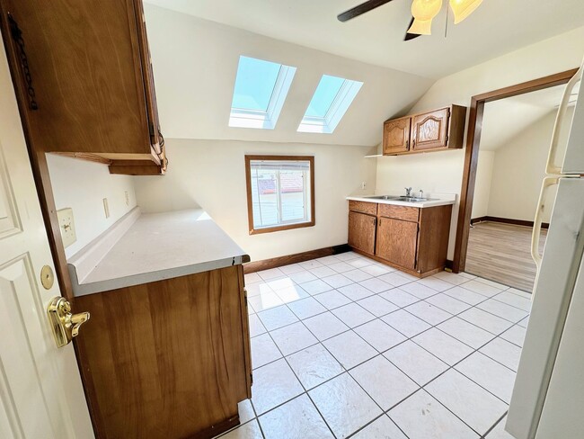 Photo - 1824 22nd St Unit Upper