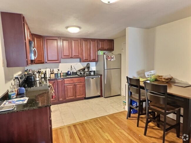 Building Photo - 216 Kent St Unit 22 Rental