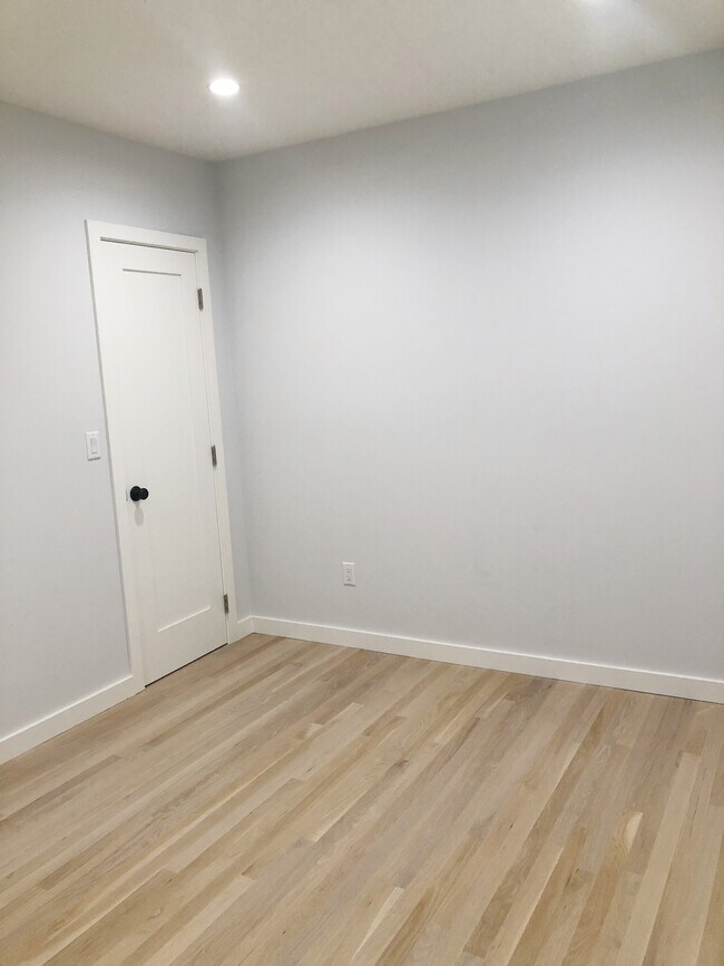 Photo - 10847 Jefferson Blvd