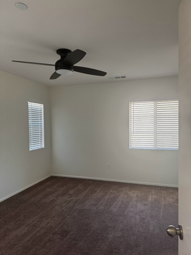 Photo - 1447 Misty Ln