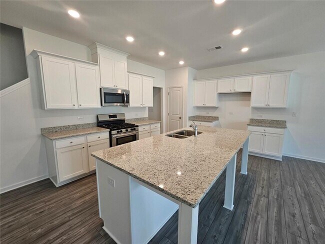 Photo - 1853 Frisco Wy