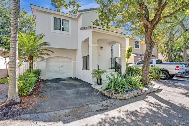 Photo - 9841 NW 9th Ct