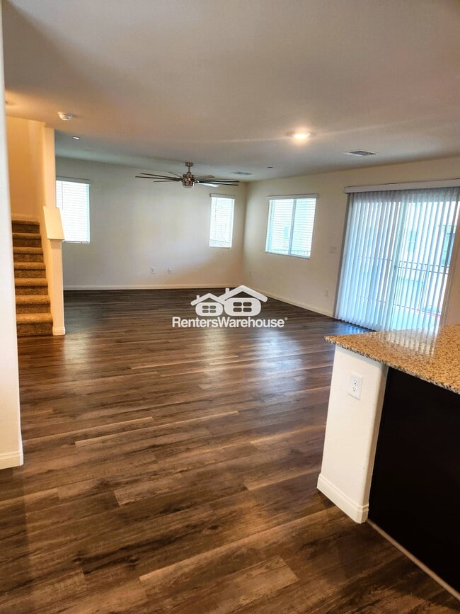 Photo - 7010 Crimson Shadow St