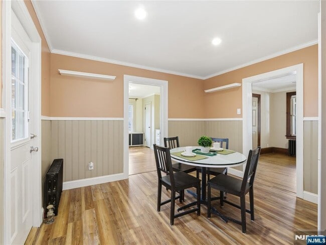 Photo - 1 Mountain Ave