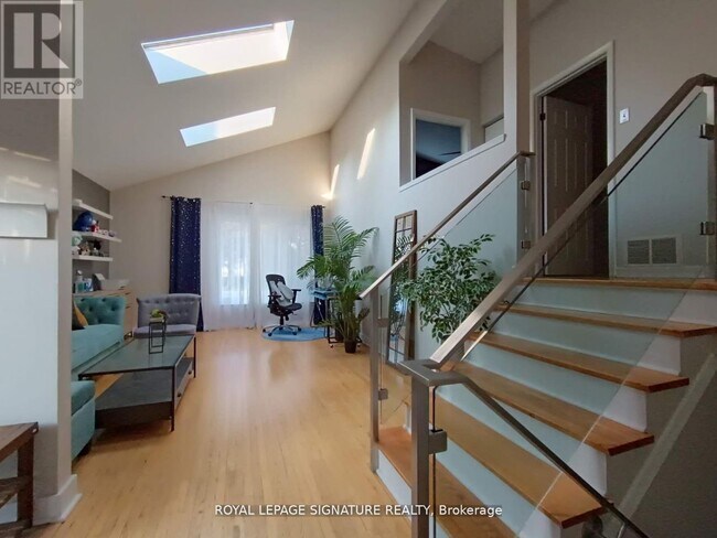 Photo - 1306 Ludbrook Ct