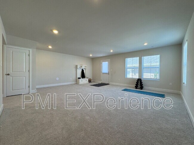 10705 Millport St