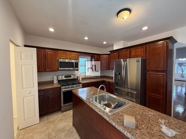 Photo - LOCKMAN AVENUE Unit 1