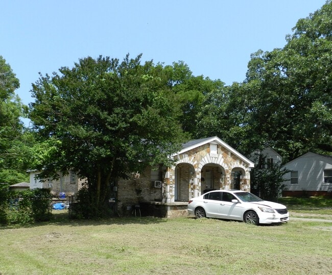 4521 Baucum Pike