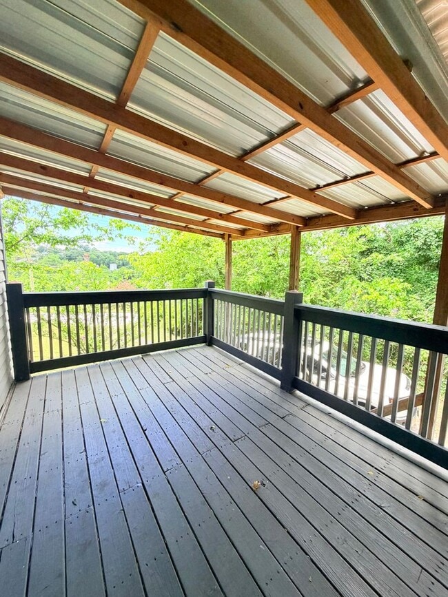 Photo - Available Now! River Arts District. 2 bedrooms/1 bathroom