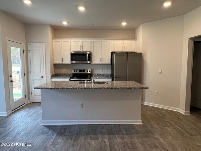 Photo - 1600 Gracie Ln