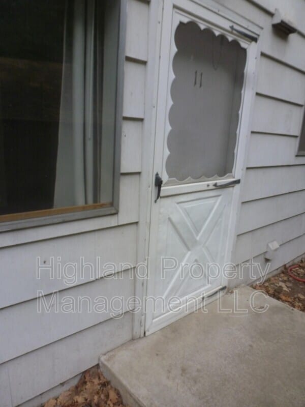 Photo - 960 NE B St Unit #11