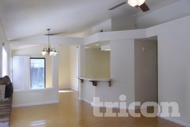 Photo - 1085 Quail Valley Run