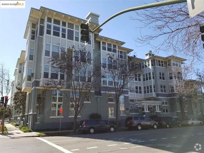 Building Photo - 655 12th St Unit 309 Rental
