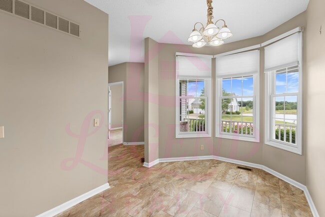 Photo - Charming 2-Bed Villa with Golf Views in Heritage of Hawk Ridge