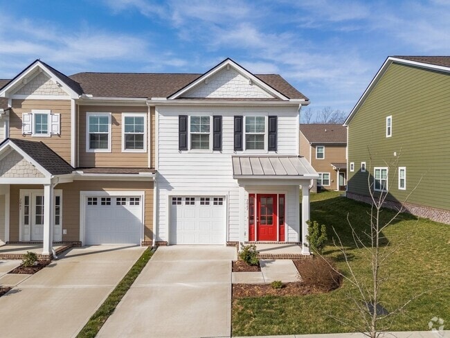 Building Photo - Charming 3BR Corner Townhome in Franklin
