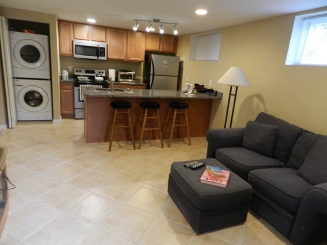 Building Photo - 6366 Verde Ct Unit 6366