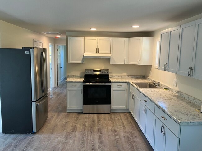 Photo - 6 Willowbrook Dr