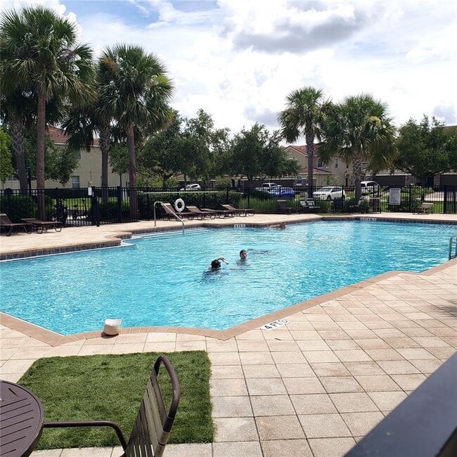 Photo - 2020 Leather Fern Dr