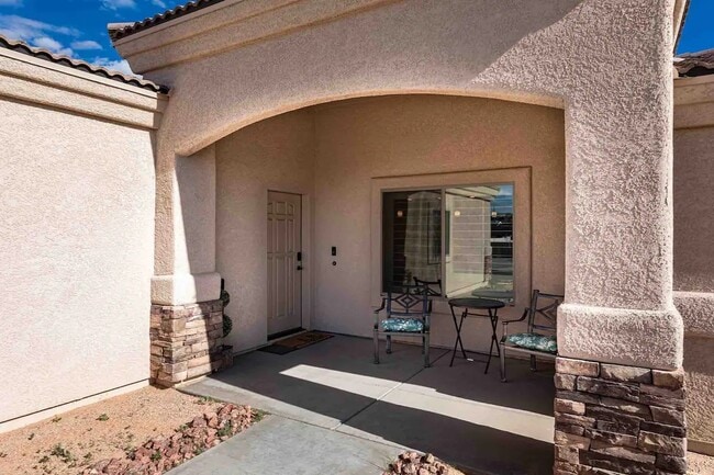 Photo - 3240 McCulloch Blvd N