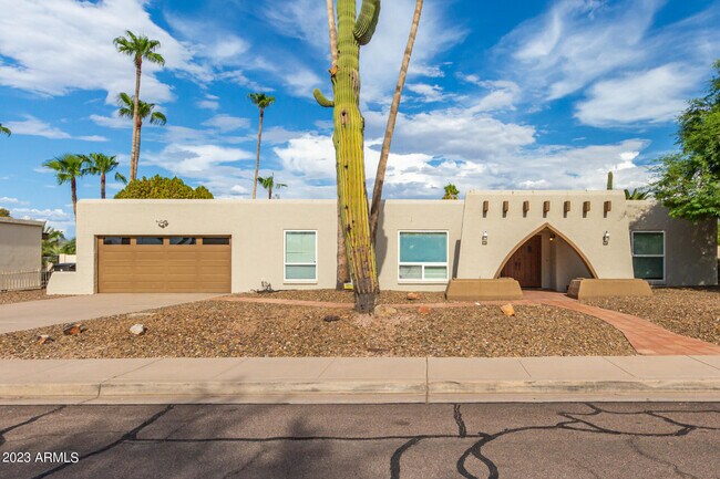 Photo - 10627 N 44th Ct