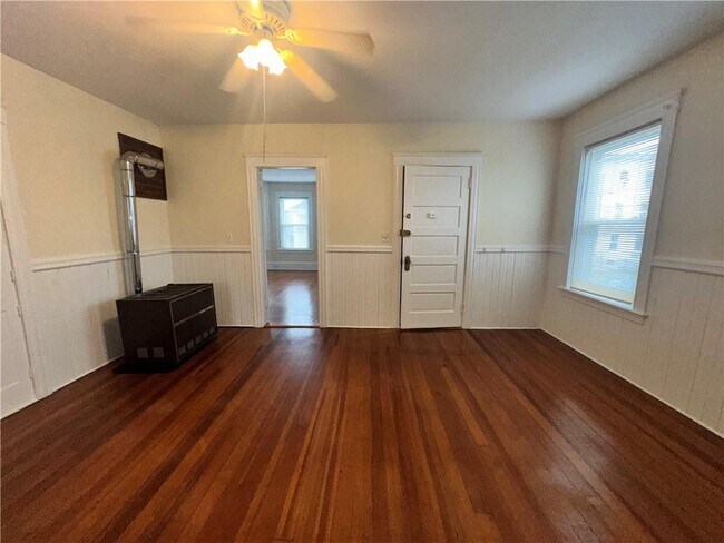 Photo - 14 Courtland St Unit 2