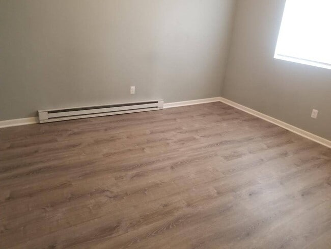 Photo - 205 Sandra Ave