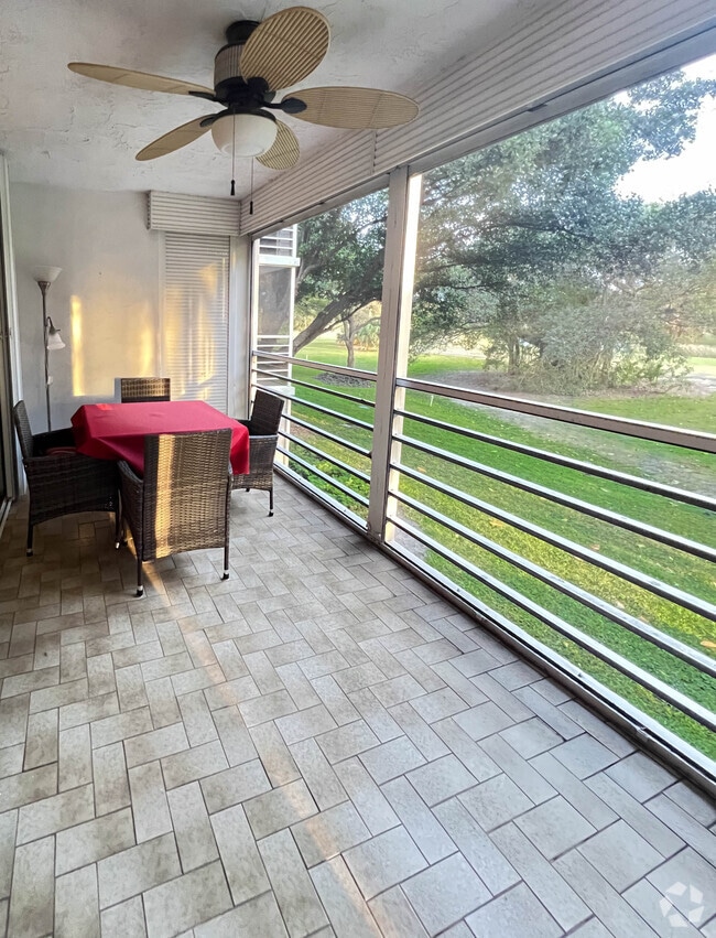 Building Photo - 806 Cypress Grove Ln Unit 1 Rental