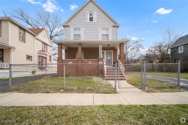 Building Photo - 1433 E 112th St Rental