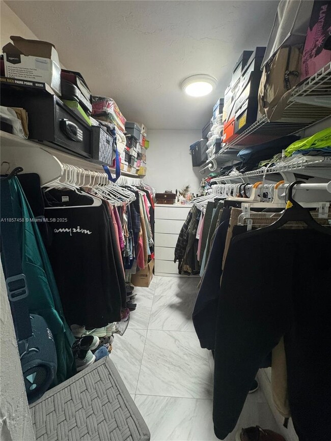 Photo - 13715 Kendale Lakes Cir Unit PH-A1