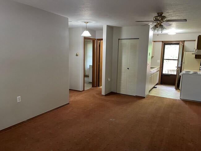 Photo - 616 W Prairie St Unidad B