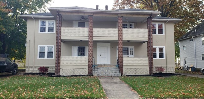 Building Photo - 131 E Broadway Ave Rental