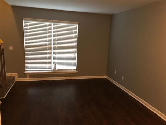 Photo - 2494 Etiwan Ave