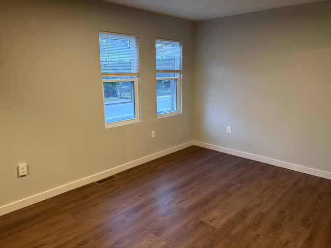 Photo - 1500-1506 High St Unit 1502