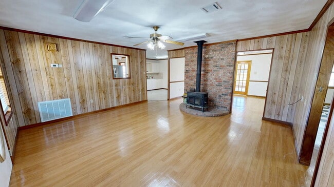 Photo - 497 High Hope Rd