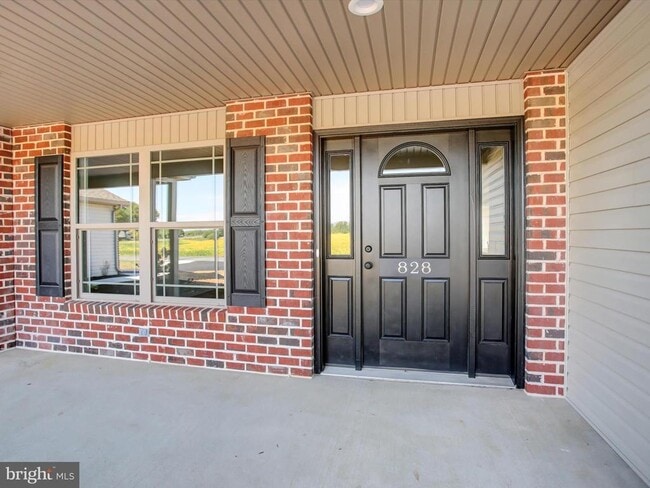 Photo - 828 Shadyside Dr