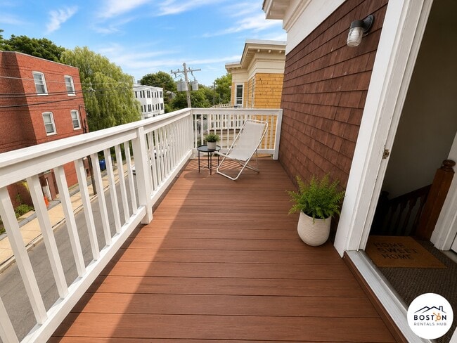 Photo - 58 Mansfield St Unit 3