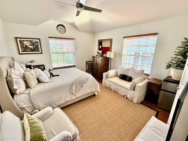 Photo - 2023 South Blvd Unit 3