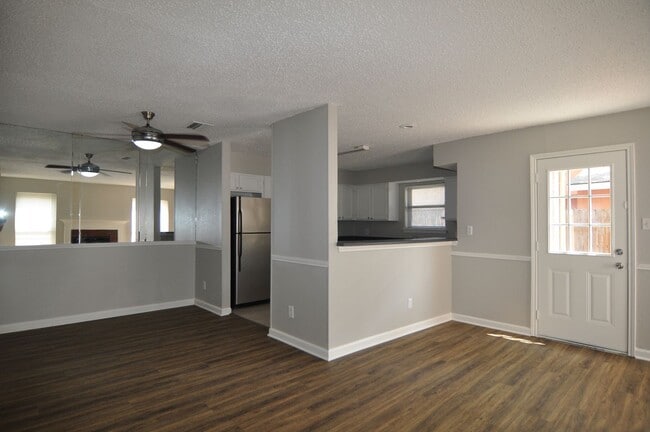 Photo - Spacious 4-Bedroom, 2-Bathroom Townhome in...