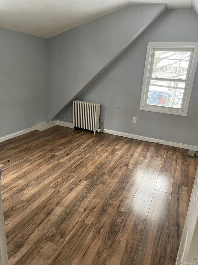 Photo - 80 Hillwood Dr