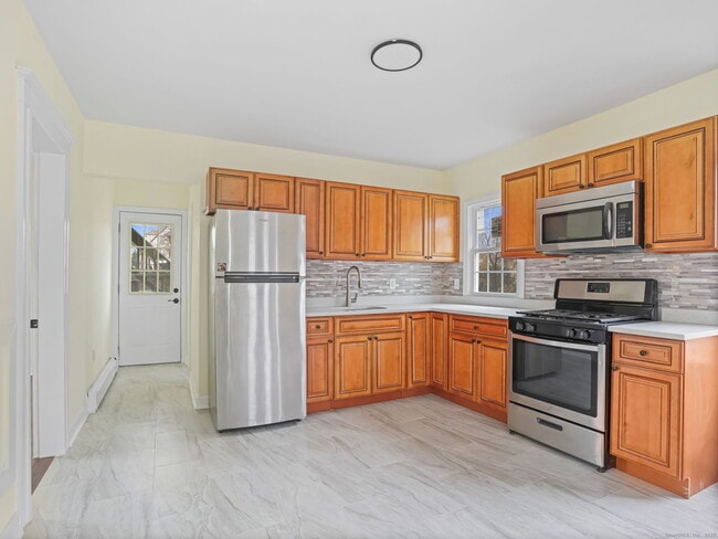 Photo - 90 Amsterdam Ave Unit 1