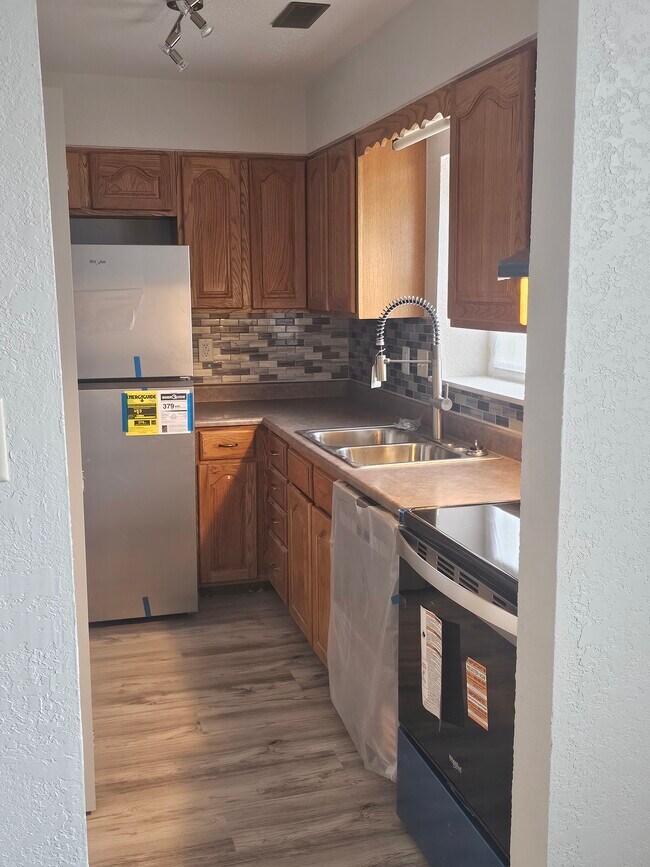 Photo - 37 Alan Shepard Rd