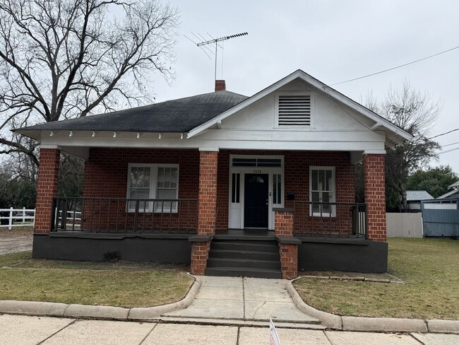 Building Photo - **AVAILABLE NOW**TOTAL ELECTRIC - 2 Bedroom / 2 Bathroom Home in Jordan/Johnson area of Columbus,...