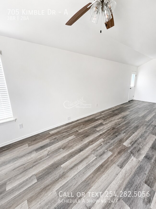 Photo - 705 Kimble Dr
